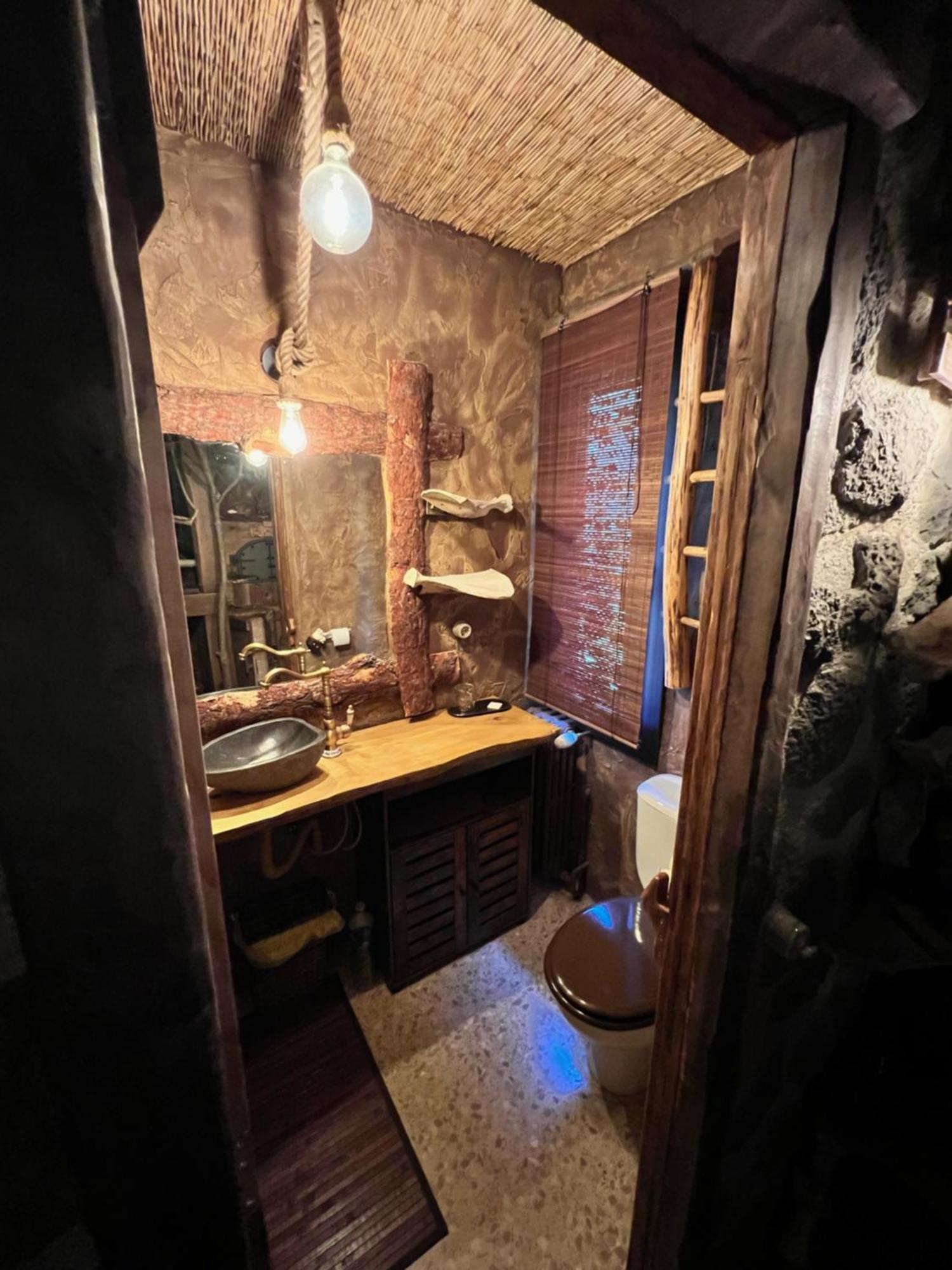 Insomnia Hotel Berga Kamer foto